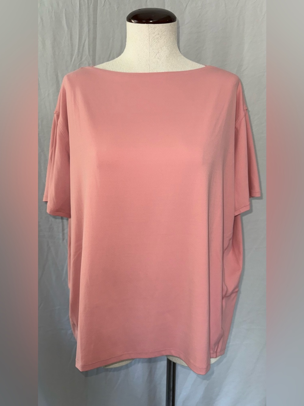 Lululemon Back In Action Nulu Tee